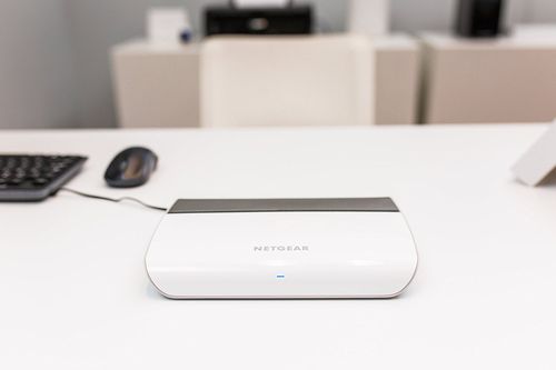netgear/美國網件 gs908 8口千兆非網管交換機 自帶理線盒